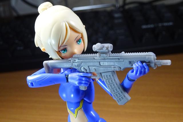 ■1/12スケールフィギュア向け銃器モデル｢Kalashnikov AM-17 type｣